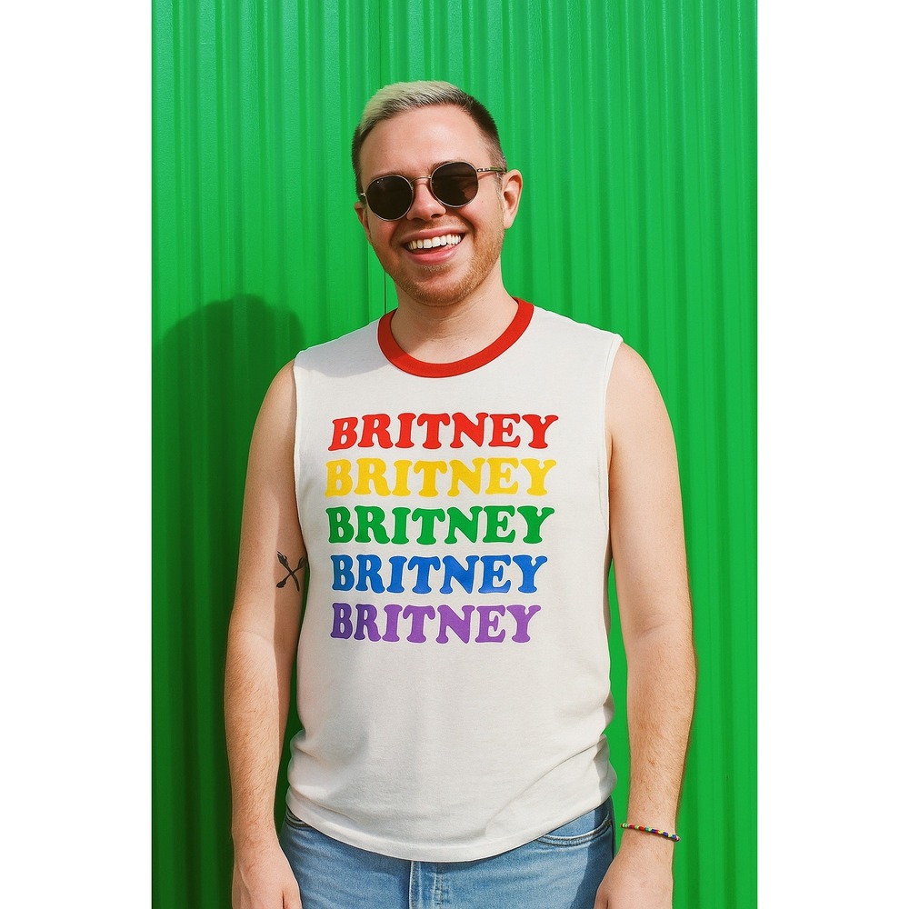 Britney Spears Tank Top Mens‎ Medium White Rainbow Logo Sleeveless Ringer Tee